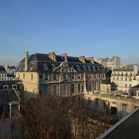 Authentic Bright Flat In Le Marais 公寓 *